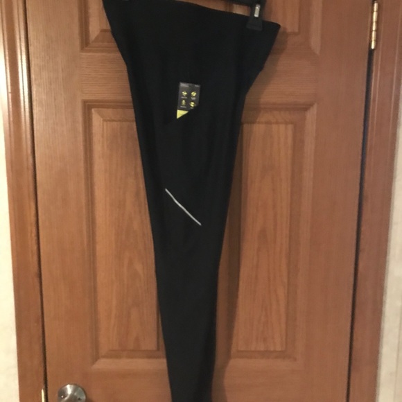 Xersion Workout Pants ~No-Chafing DriFit & Pockets - Picture 8 of 13